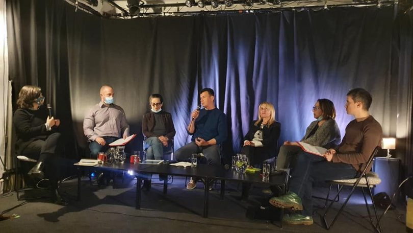 Grad protiv građana javni razgovor